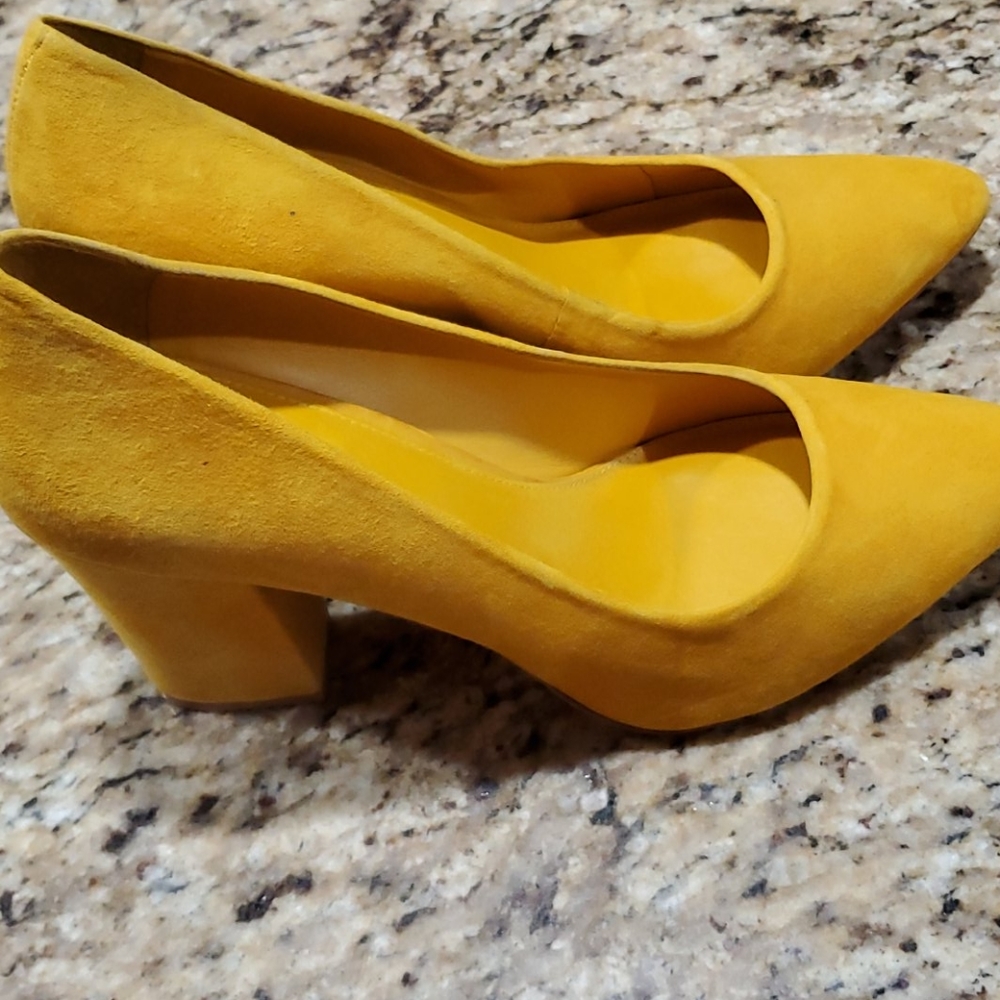 Ladies shoe - Picture 4 of 6